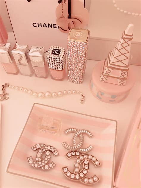 chanel wallpaper aesthetic